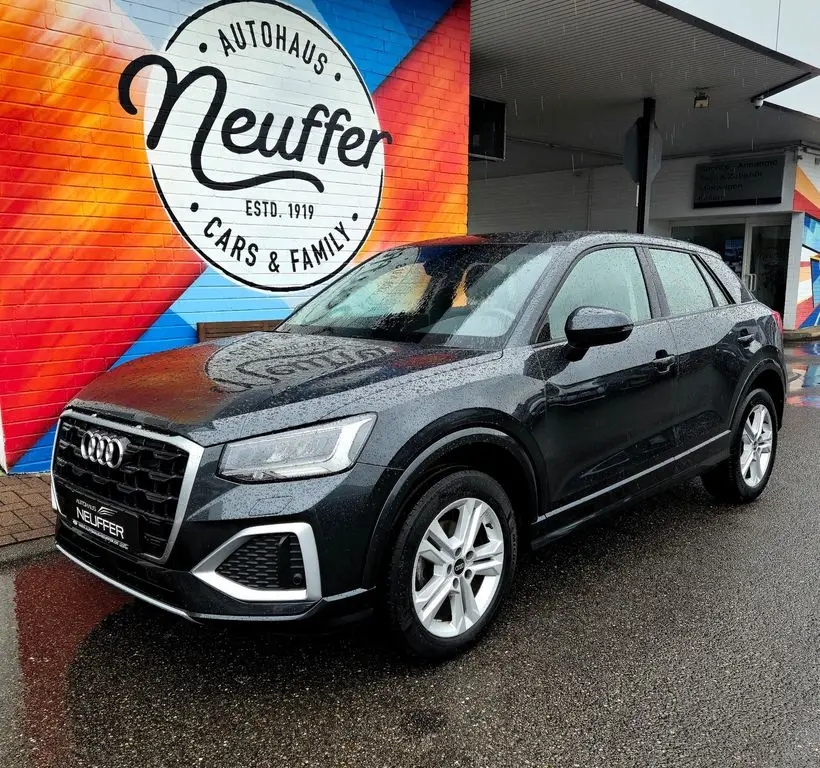 Photo 1 : Audi Q2 2021 Essence