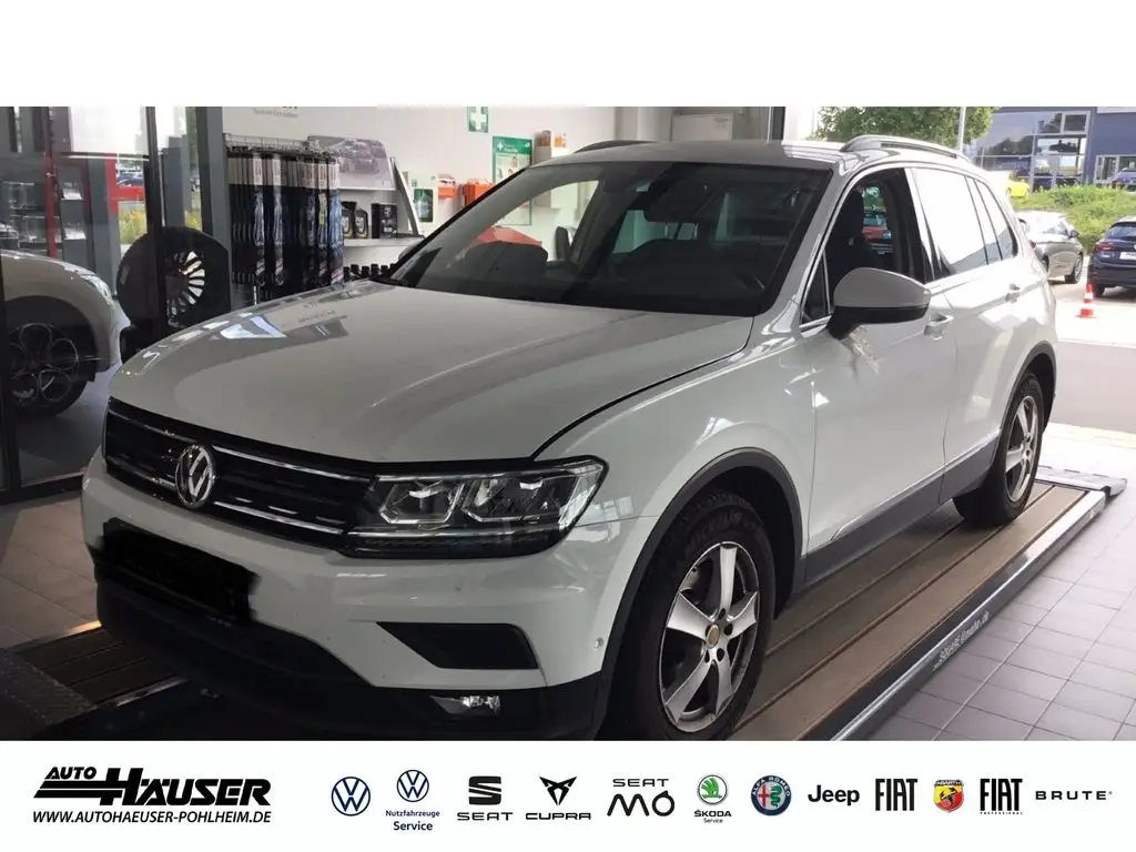 Photo 1 : Volkswagen Tiguan 2019 Essence