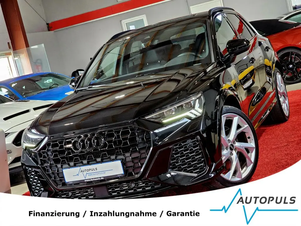 Photo 1 : Audi Rsq3 2021 Petrol