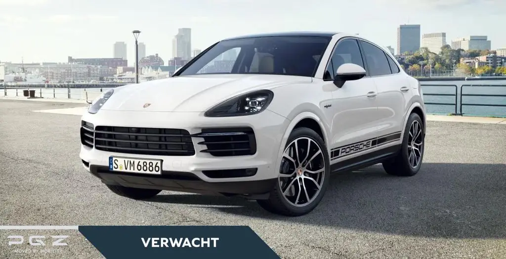 Photo 1 : Porsche Cayenne 2023 Hybrid