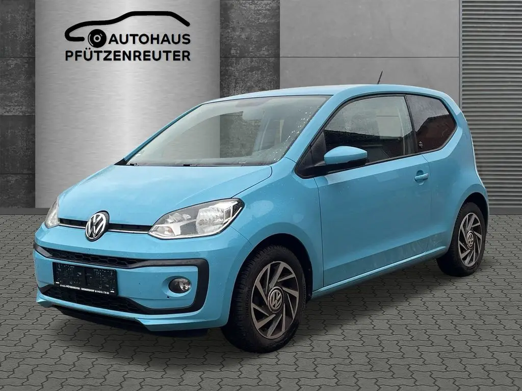 Photo 1 : Volkswagen Up! 2017 Petrol