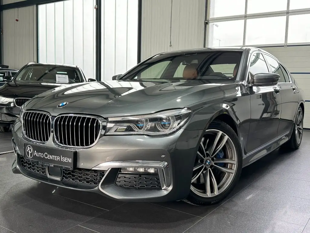 Photo 1 : Bmw Serie 7 2018 Essence