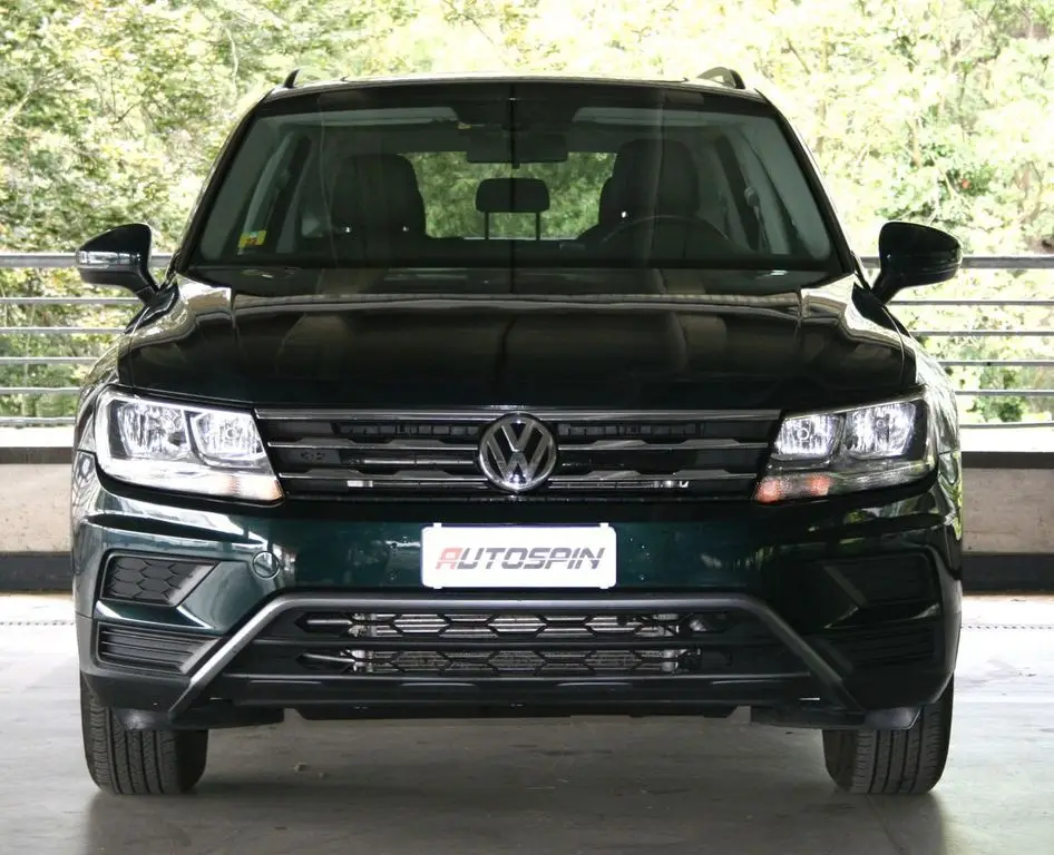 Photo 1 : Volkswagen Tiguan 2021 Essence