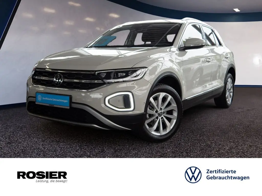 Photo 1 : Volkswagen T-roc 2024 Essence