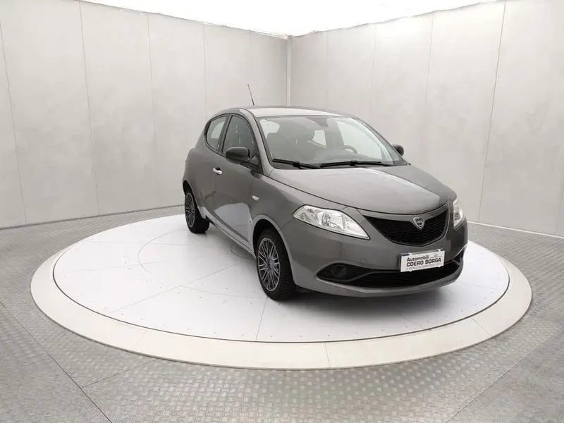 Photo 1 : Lancia Ypsilon 2018 LPG