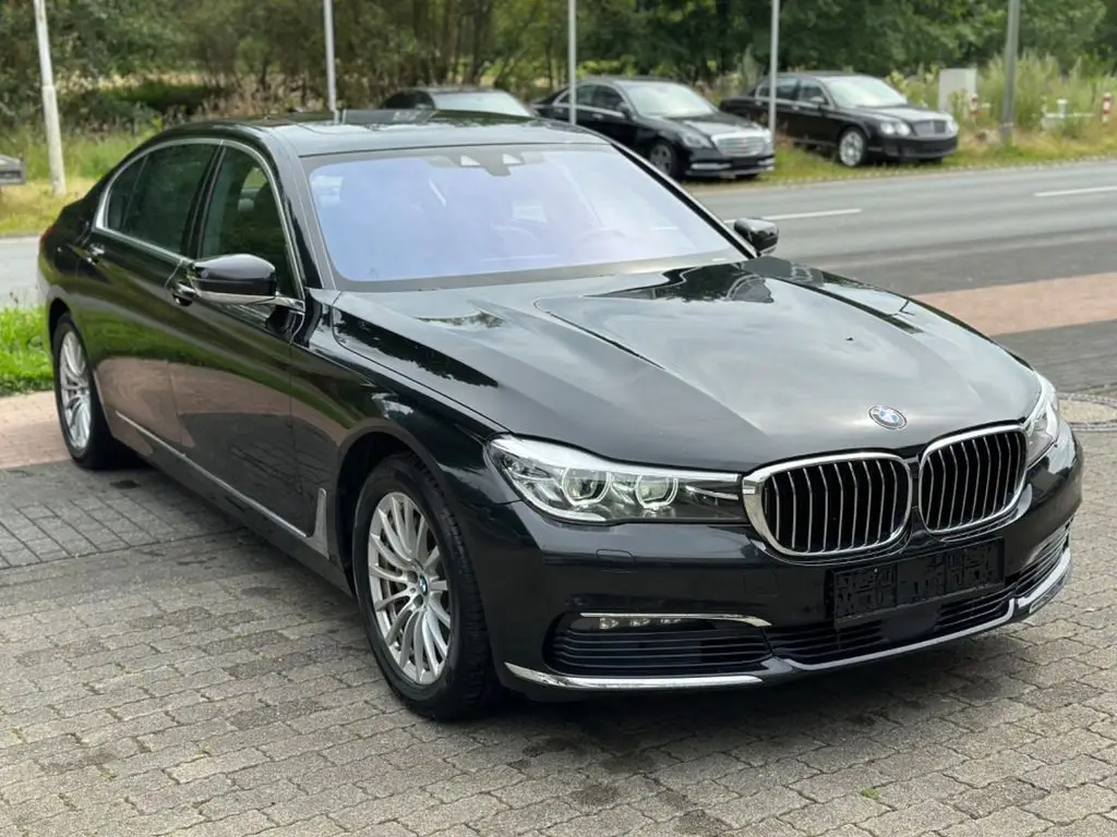 Photo 1 : Bmw Serie 7 2016 Diesel