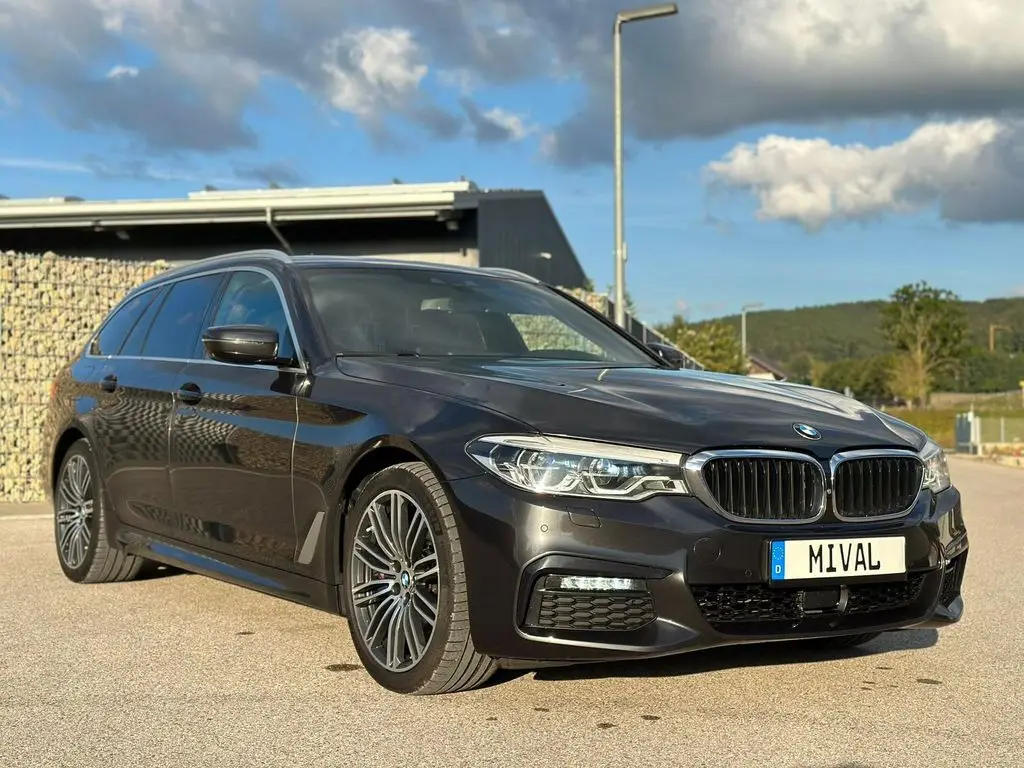 Photo 1 : Bmw Serie 5 2019 Diesel