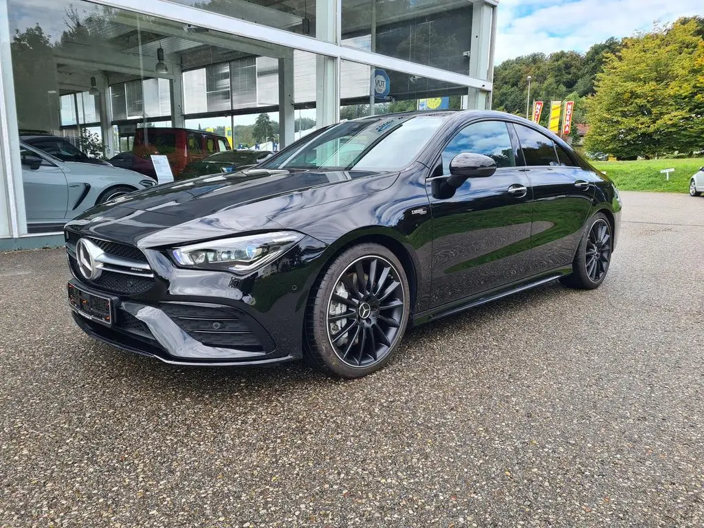 Photo 1 : Mercedes-benz Classe Cla 2019 Essence