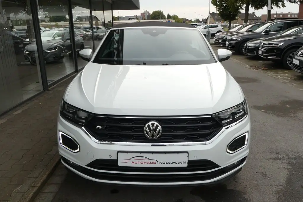 Photo 1 : Volkswagen T-roc 2020 Essence