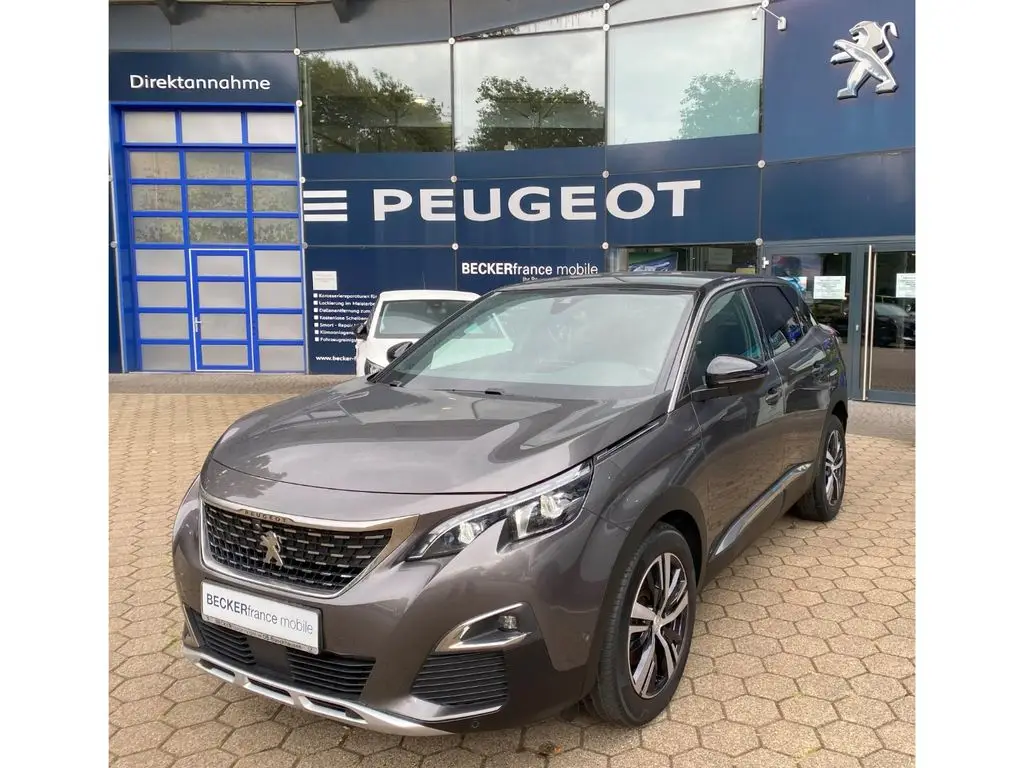 Photo 1 : Peugeot 3008 2020 Diesel