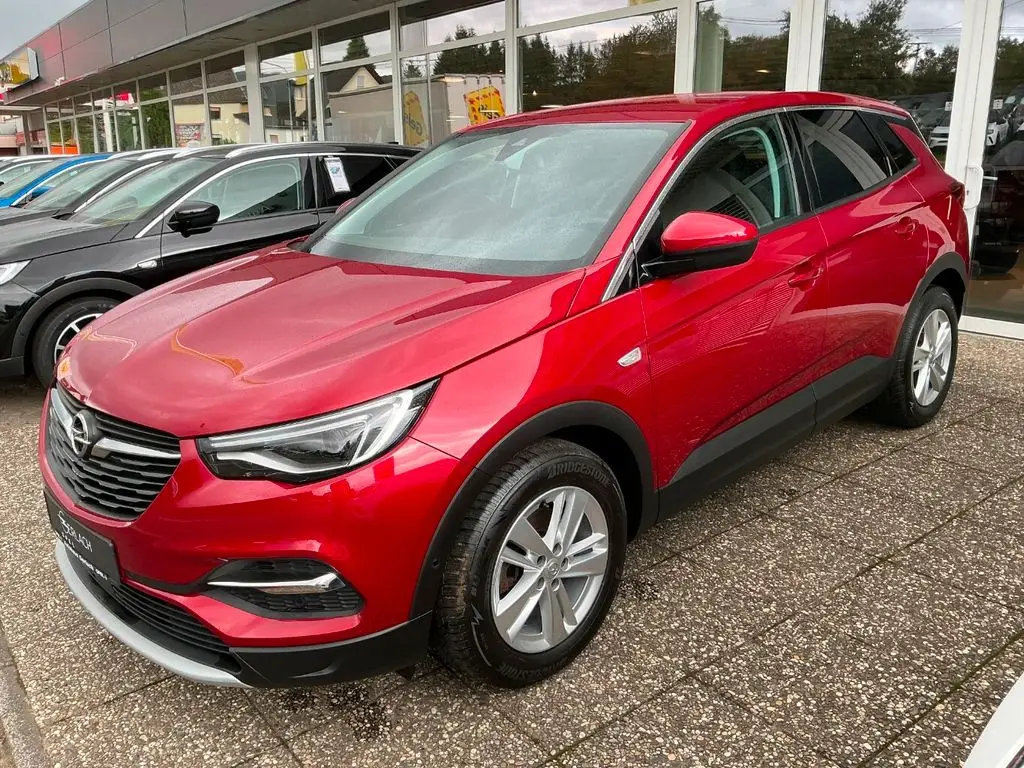 Photo 1 : Opel Grandland 2020 Essence