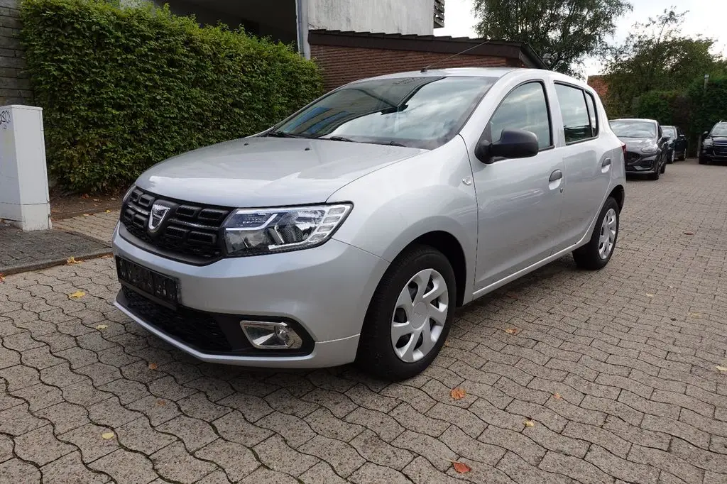 Photo 1 : Dacia Sandero 2018 Essence