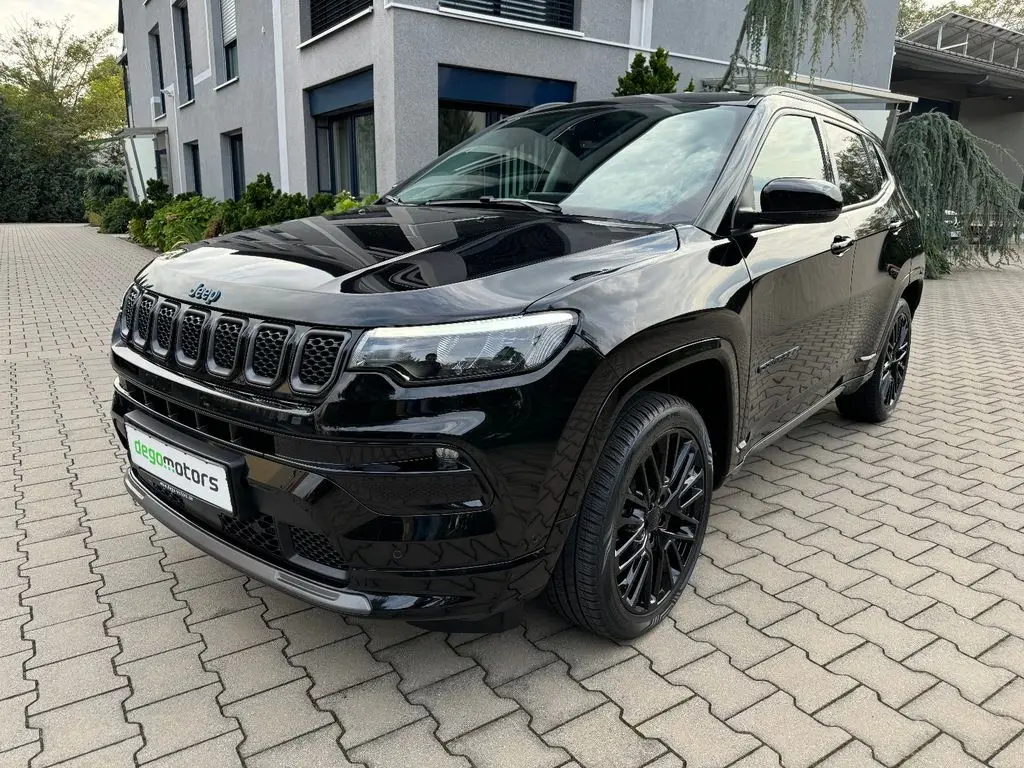 Photo 1 : Jeep Compass 2022 Hybrid