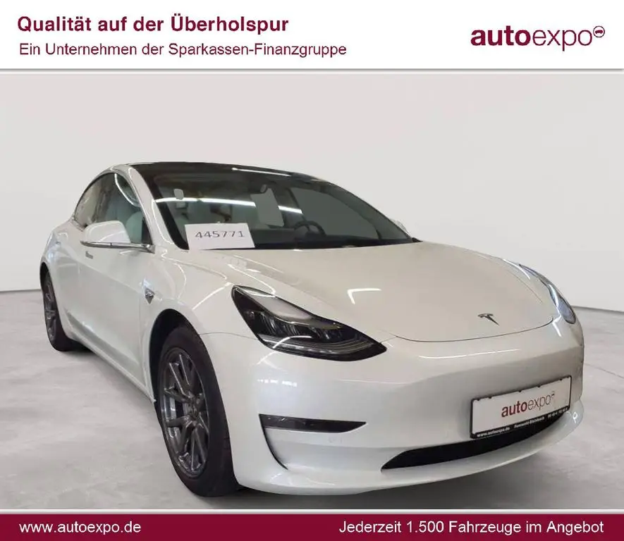 Photo 1 : Tesla Model 3 2020 Non renseigné