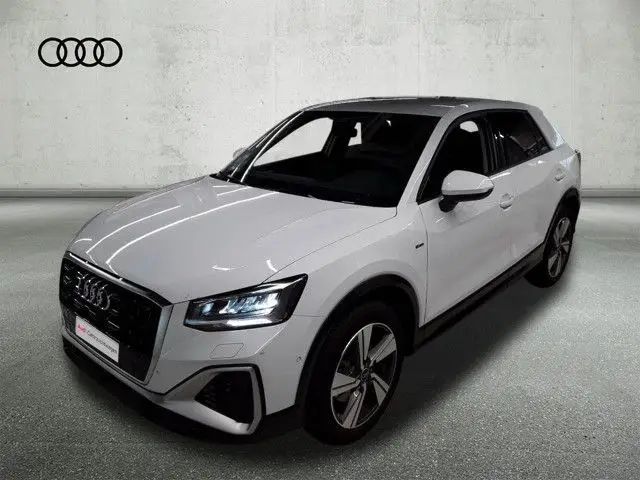 Photo 1 : Audi Q2 2023 Diesel