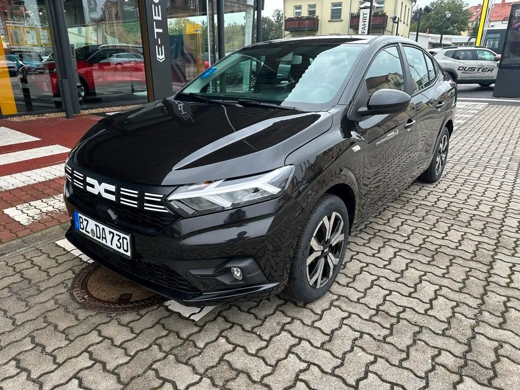 Photo 1 : Dacia Logan 2024 Petrol