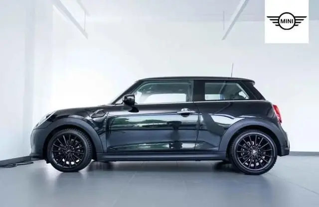 Photo 1 : Mini One 2022 Petrol