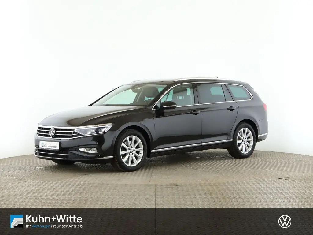 Photo 1 : Volkswagen Passat 2023 Diesel