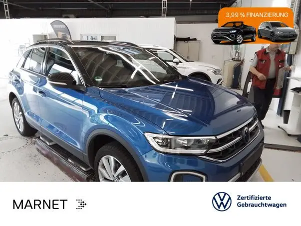 Photo 1 : Volkswagen T-roc 2023 Essence