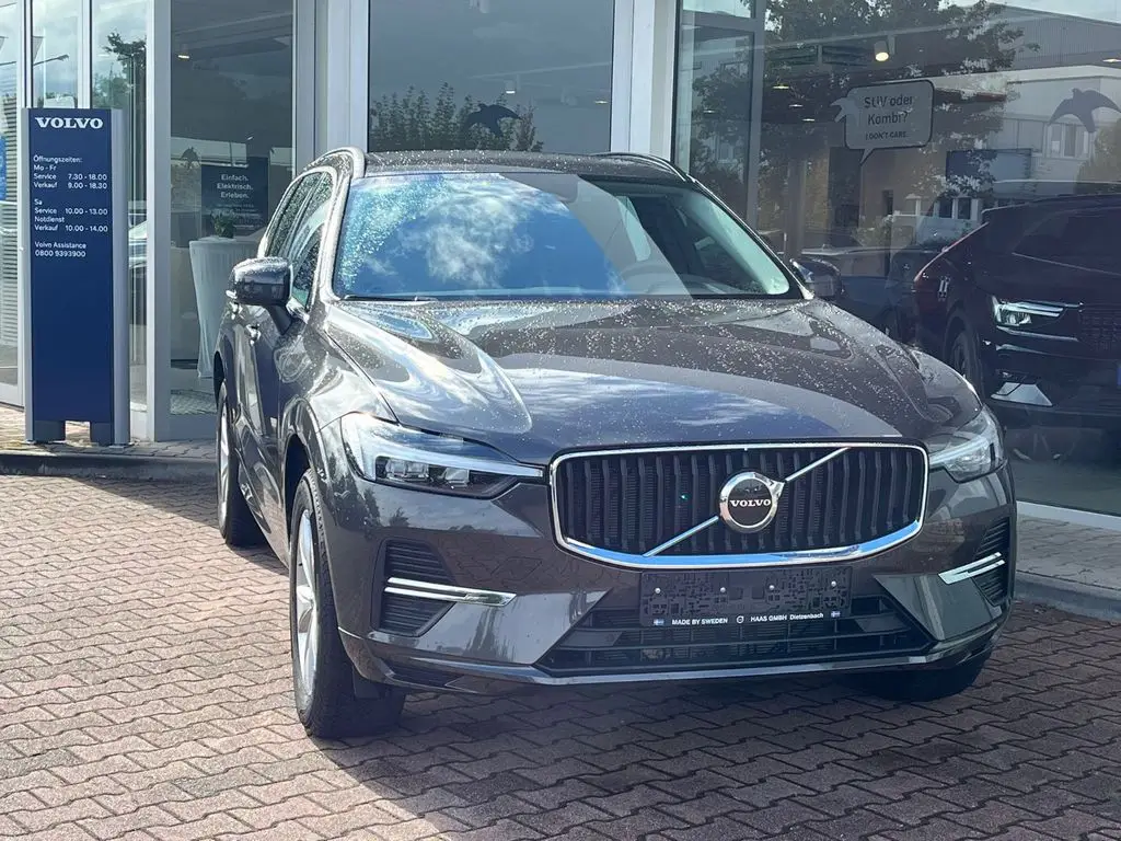 Photo 1 : Volvo Xc60 2023 Petrol