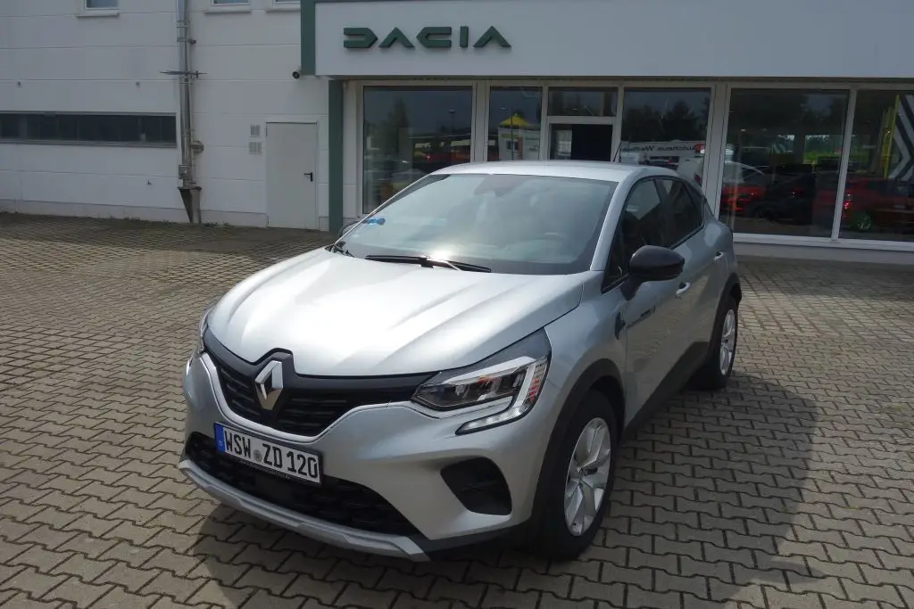 Photo 1 : Renault Captur 2024 Essence