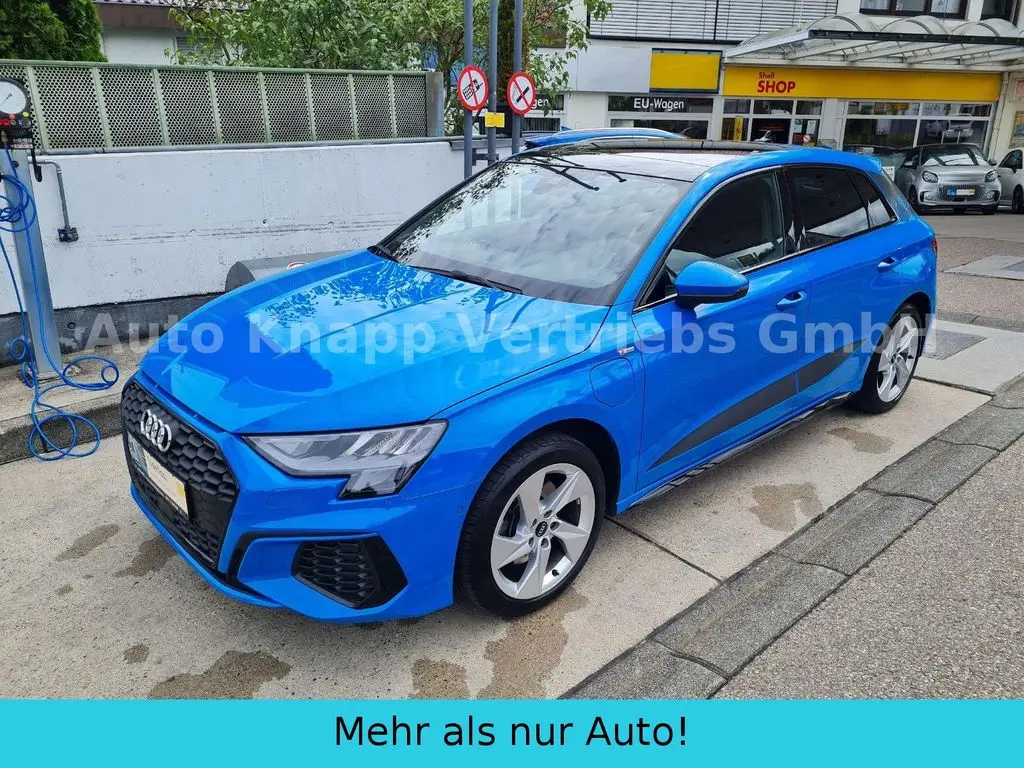 Photo 1 : Audi A3 2021 Hybrid