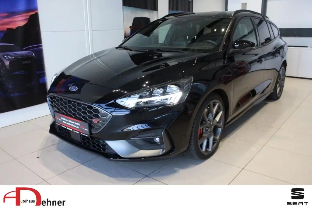 Photo 1 : Ford Focus 2019 Essence