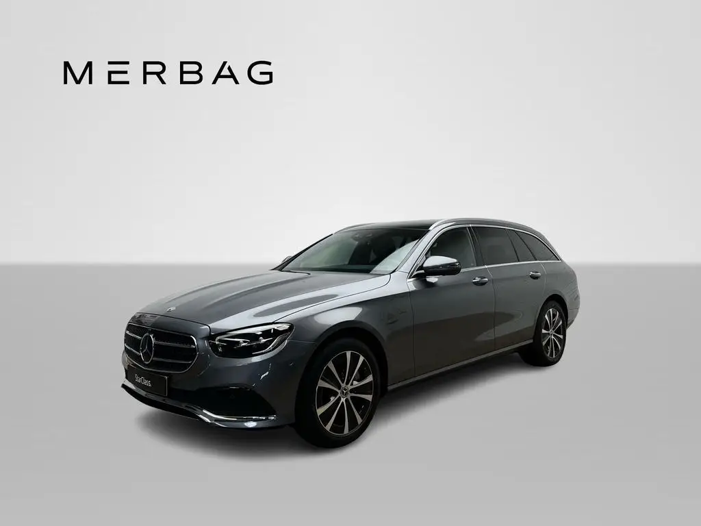 Photo 1 : Mercedes-benz Classe E 2022 Hybrid