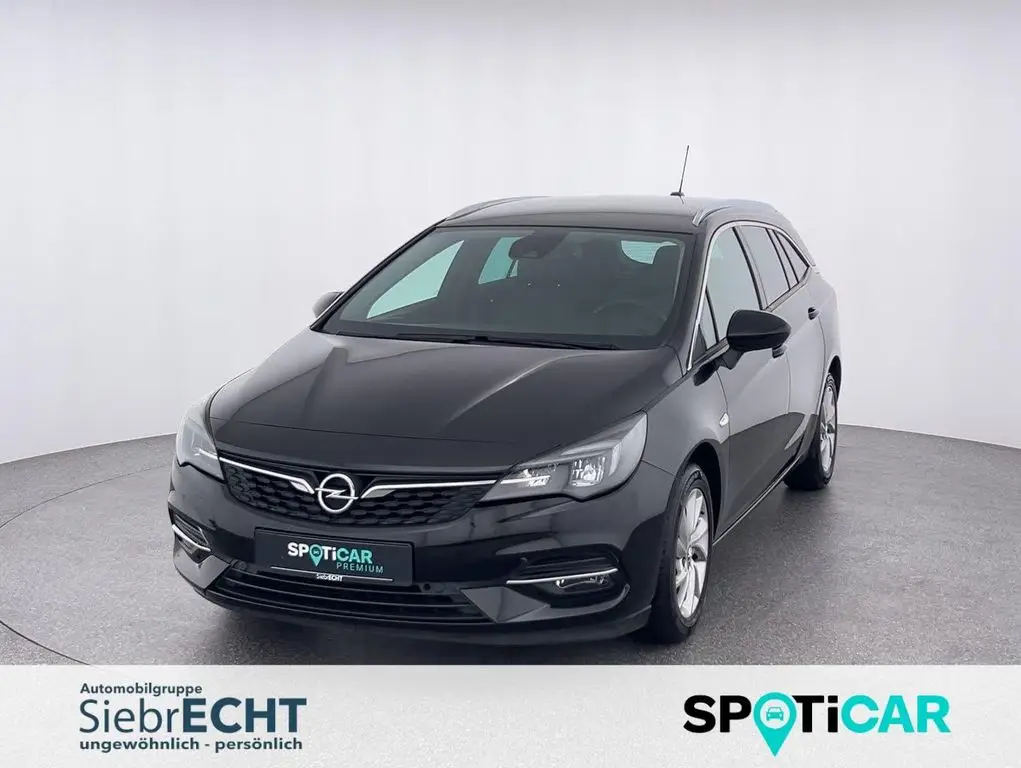 Photo 1 : Opel Astra 2022 Petrol