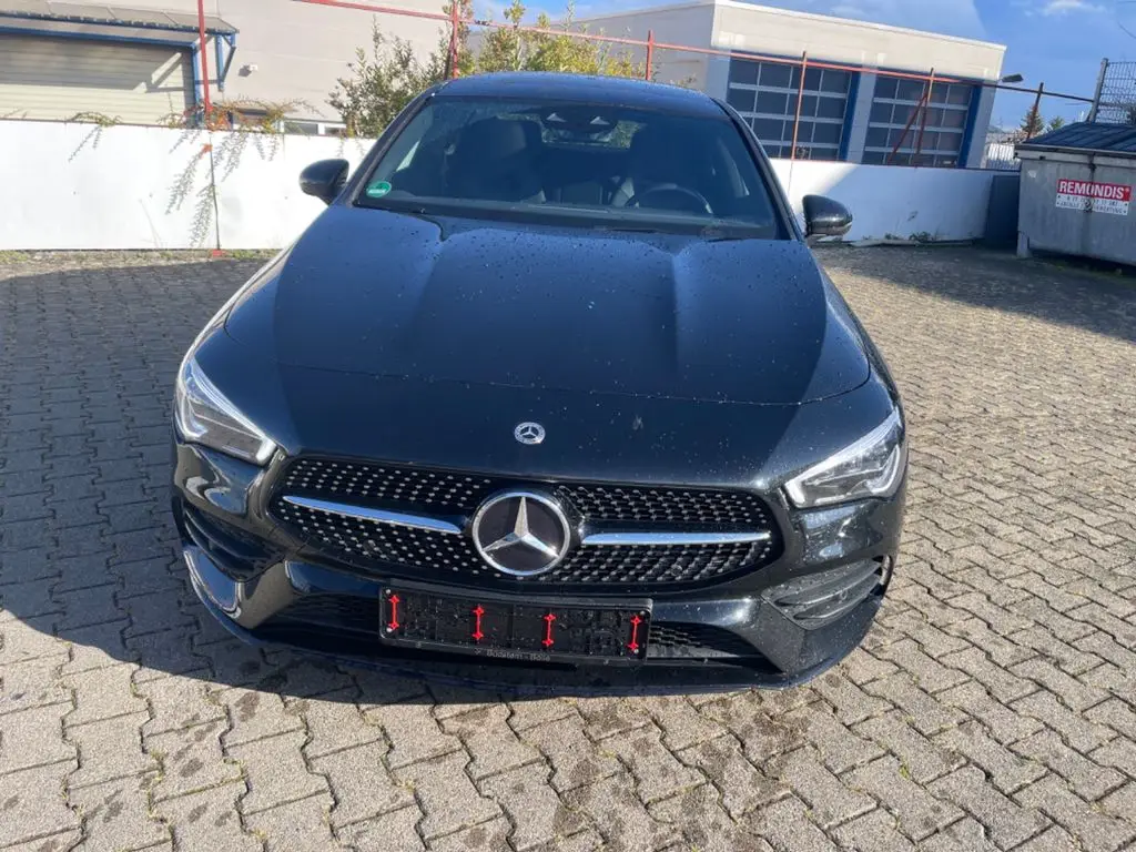 Photo 1 : Mercedes-benz Classe Cla 2022 Essence