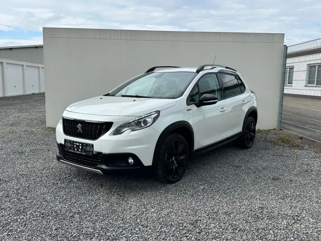 Photo 1 : Peugeot 2008 2018 Essence