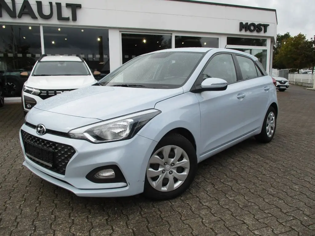 Photo 1 : Hyundai I20 2020 Petrol