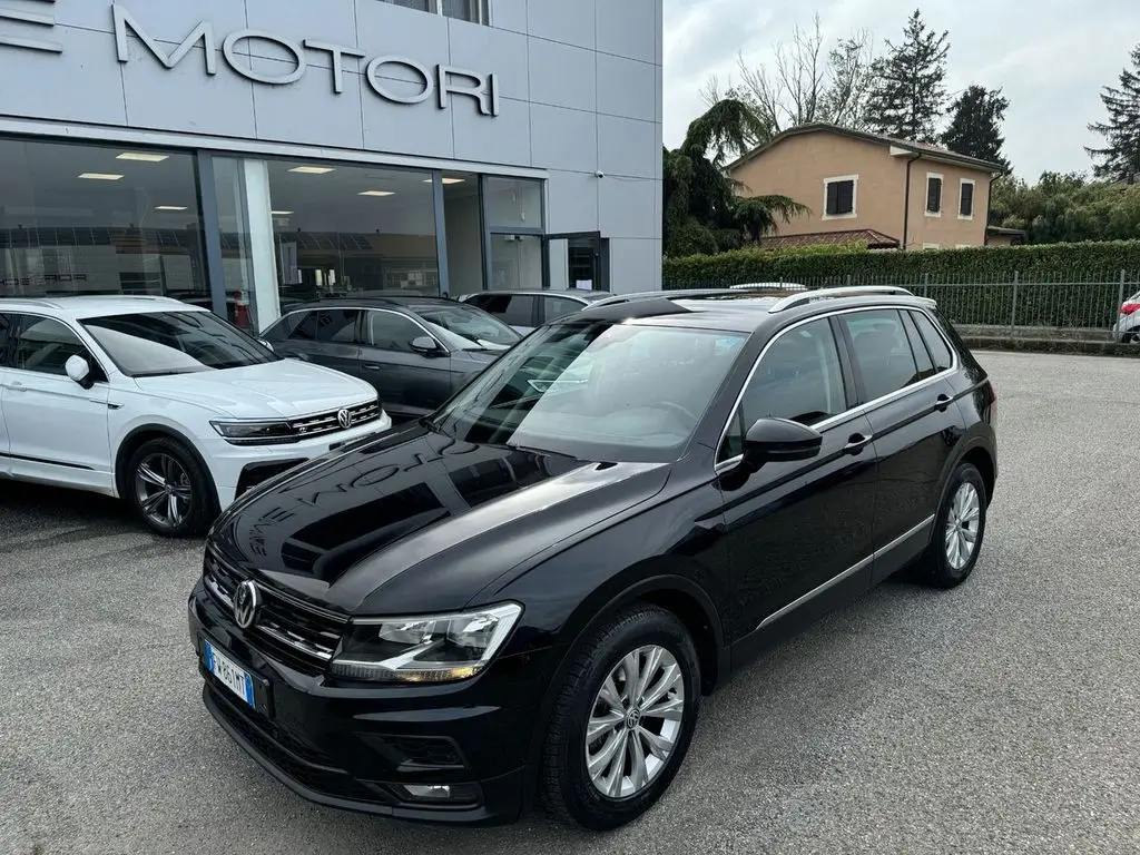 Photo 1 : Volkswagen Tiguan 2019 Diesel