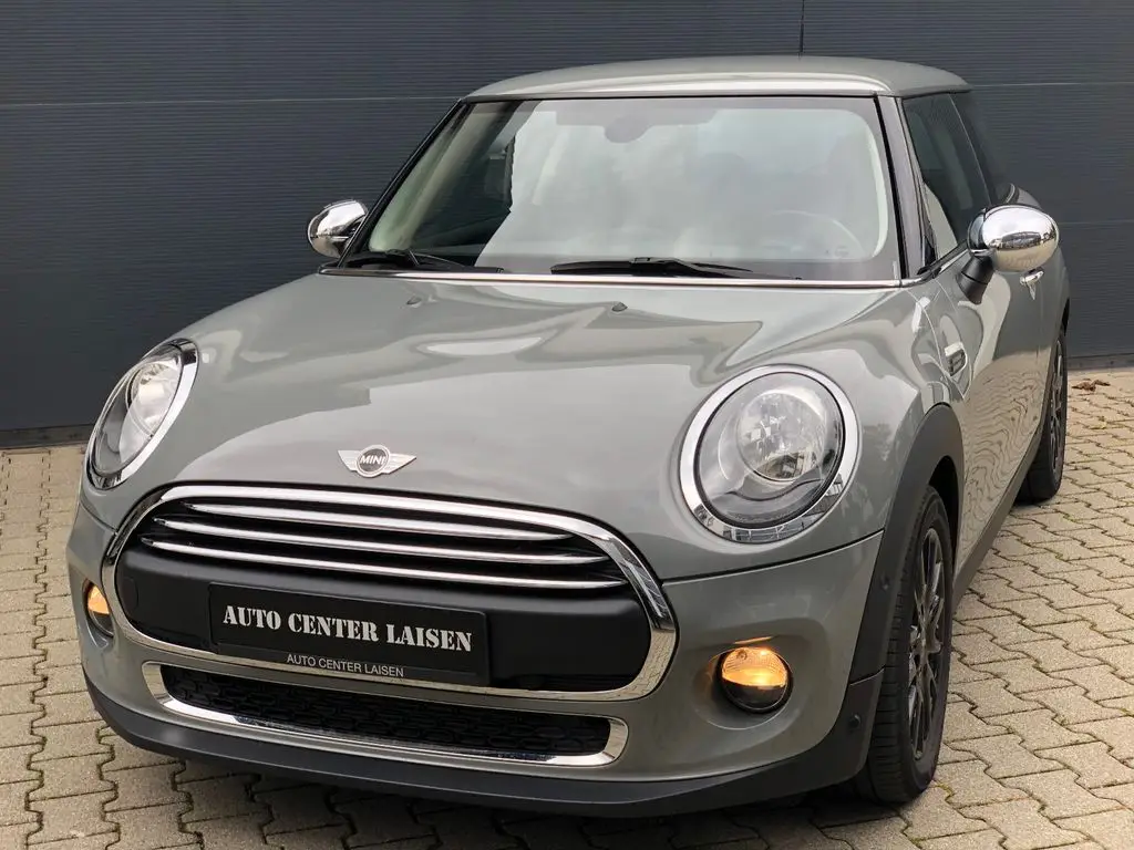 Photo 1 : Mini One 2016 Petrol