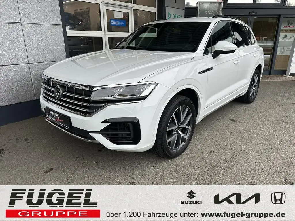 Photo 1 : Volkswagen Touareg 2021 Essence