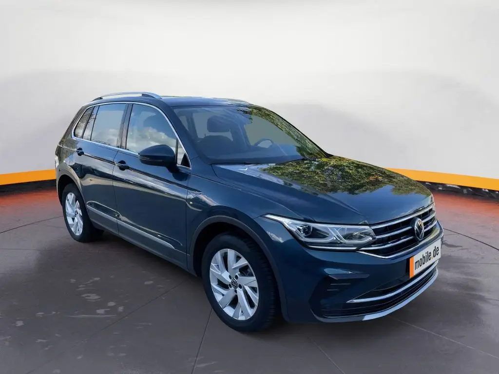 Photo 1 : Volkswagen Tiguan 2021 Hybride