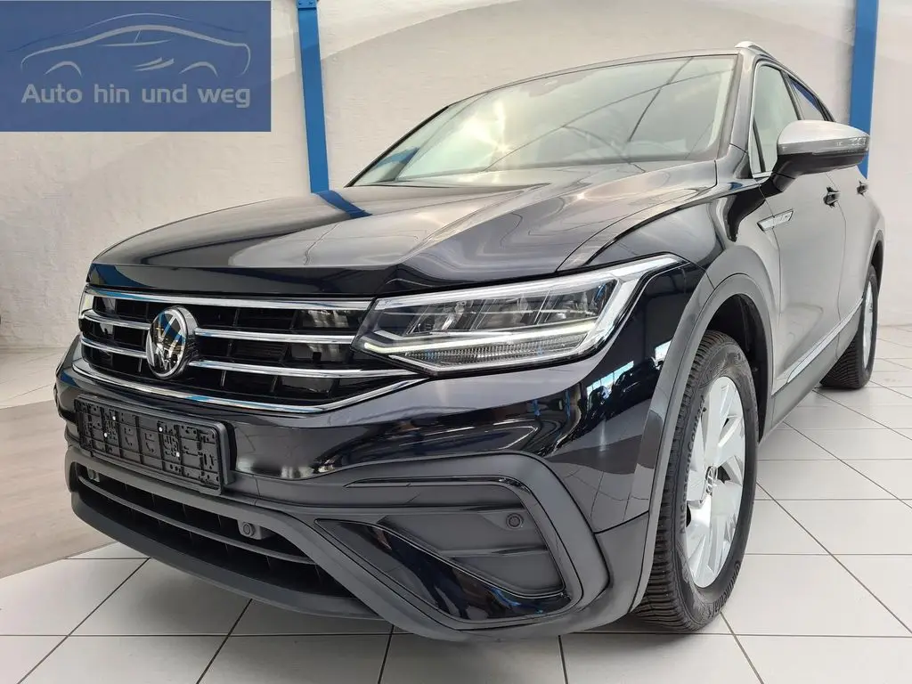 Photo 1 : Volkswagen Tiguan 2023 Diesel