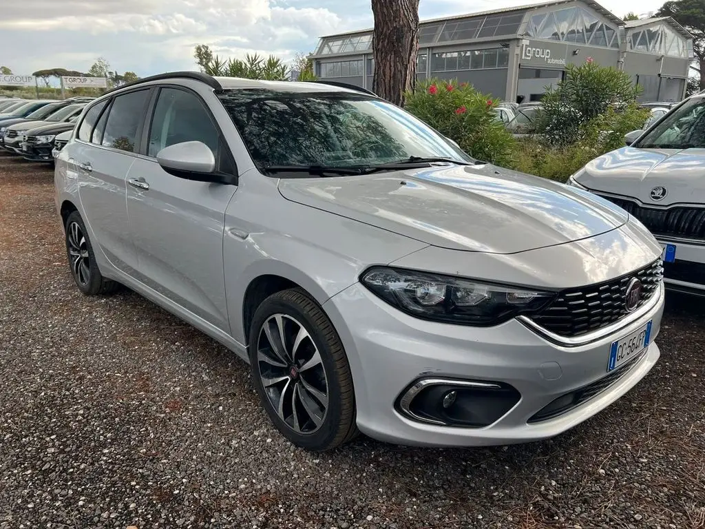 Photo 1 : Fiat Tipo 2020 Diesel