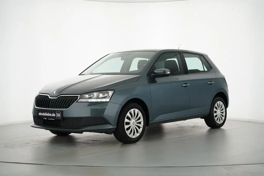 Photo 1 : Skoda Fabia 2019 Essence