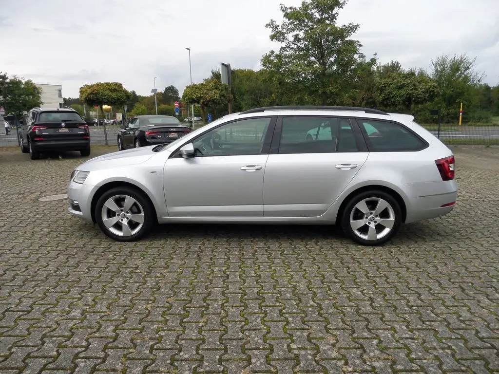 Photo 1 : Skoda Octavia 2018 Diesel