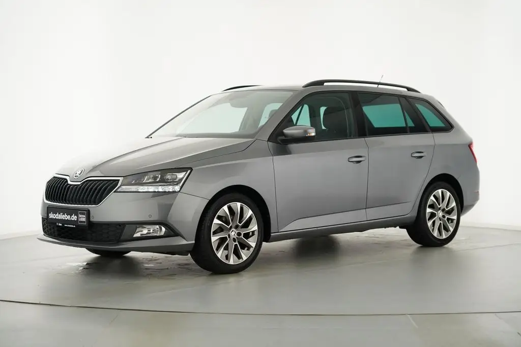 Photo 1 : Skoda Fabia 2022 Essence