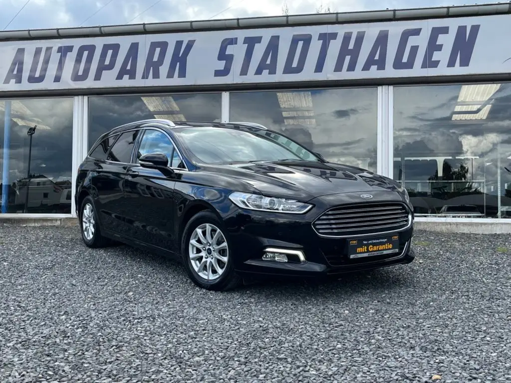 Photo 1 : Ford Mondeo 2018 Essence