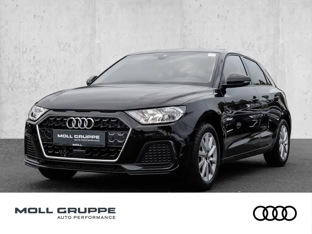 Photo 1 : Audi A1 2023 Petrol