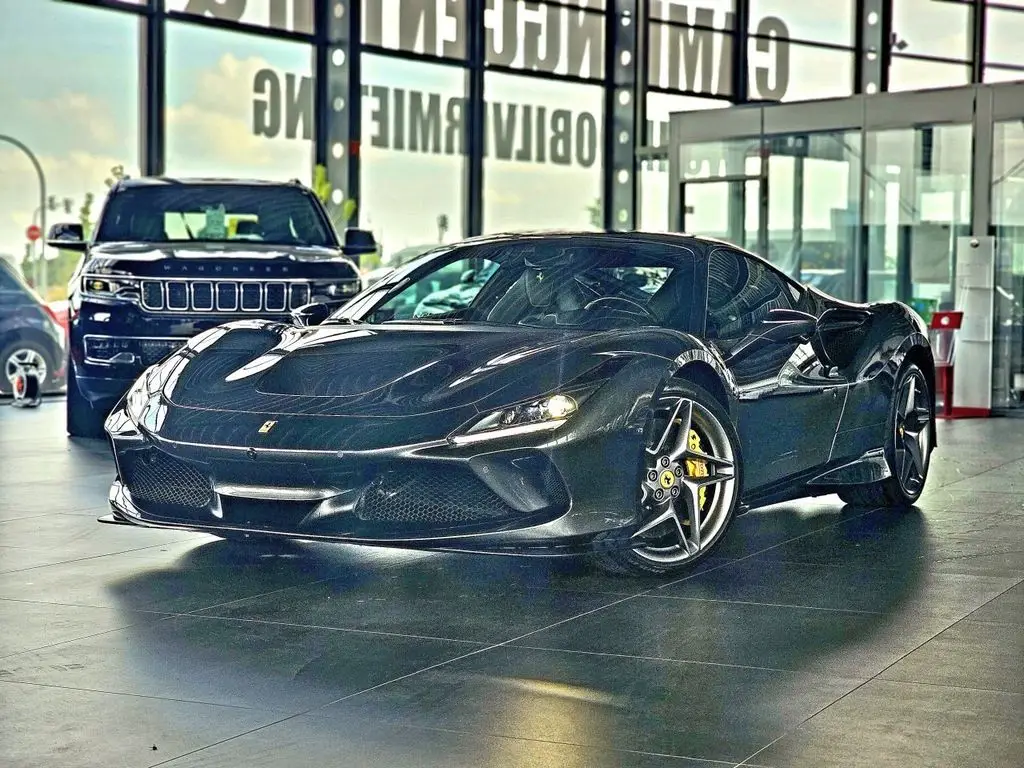 Photo 1 : Ferrari F8 2020 Petrol