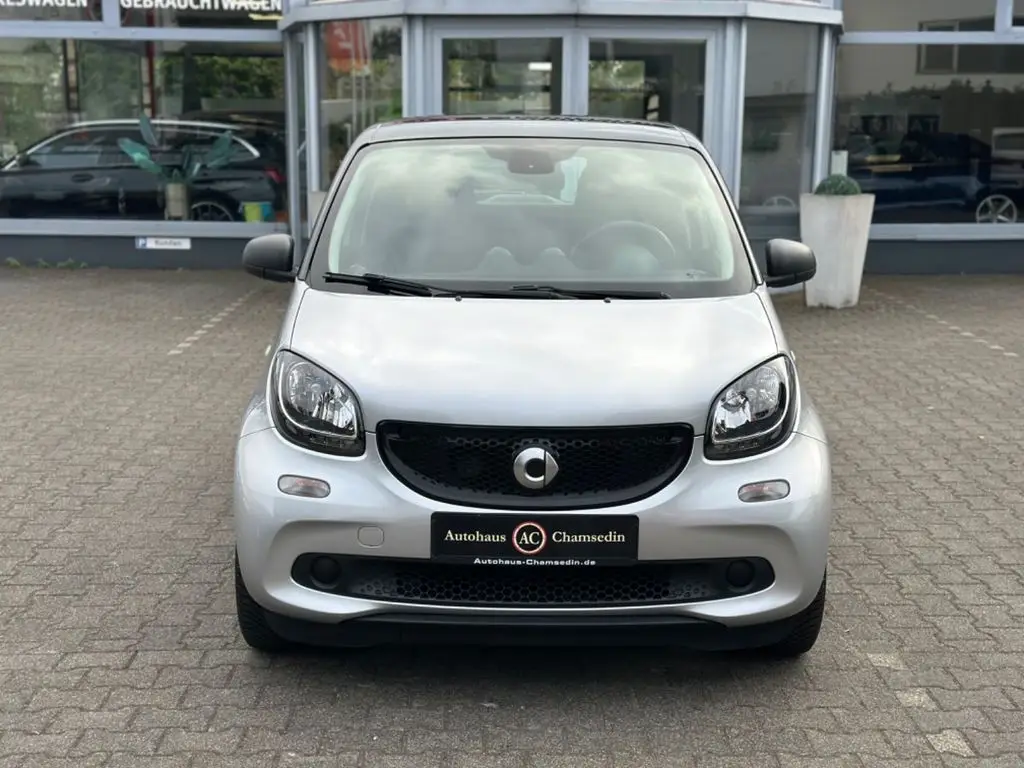 Photo 1 : Smart Forfour 2018 Essence