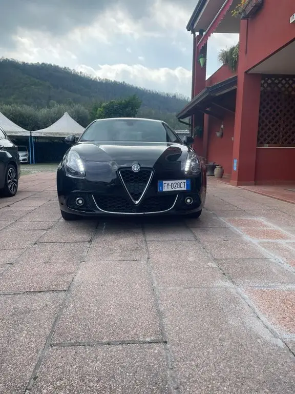 Photo 1 : Alfa Romeo Giulietta 2019 Diesel