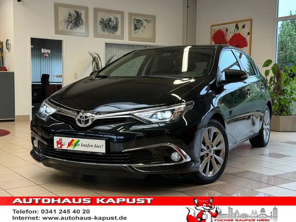 Photo 1 : Toyota Auris 2016 Essence