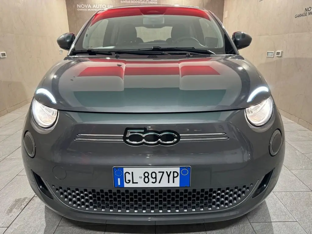 Photo 1 : Fiat 500 2023 Non renseigné