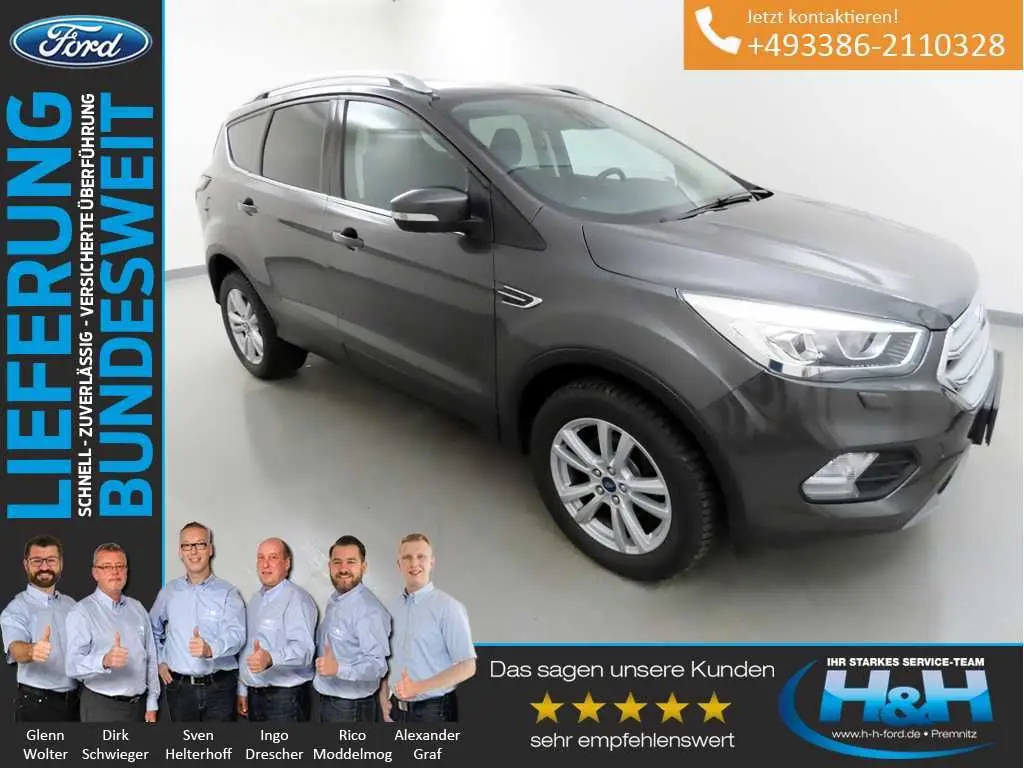 Photo 1 : Ford Kuga 2019 Petrol