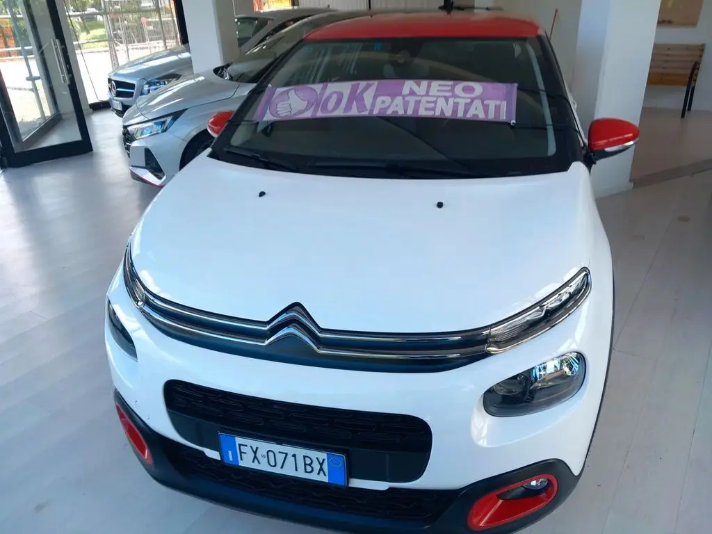 Photo 1 : Citroen C3 2019 Petrol